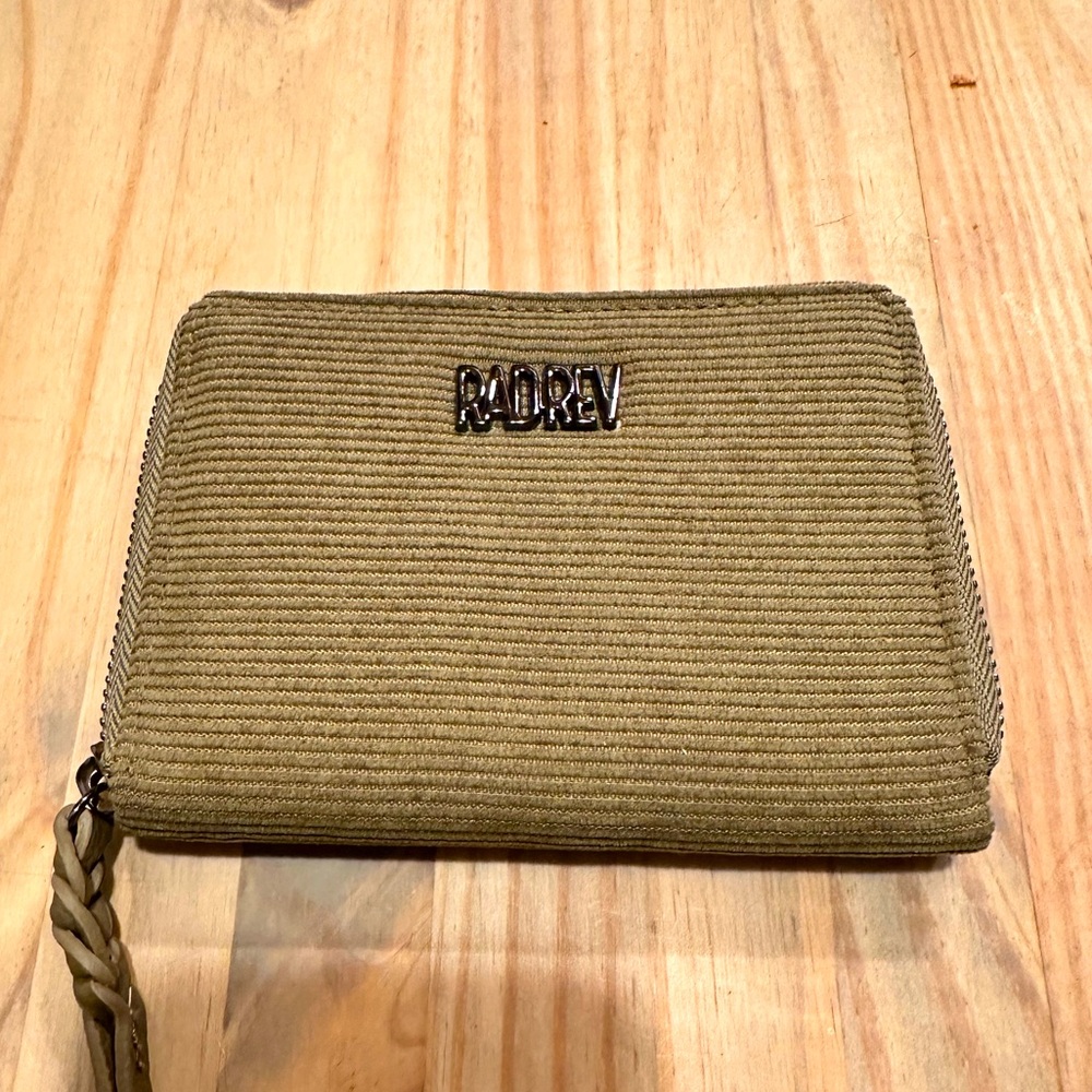 RadRev Corduroy Wallet - army green